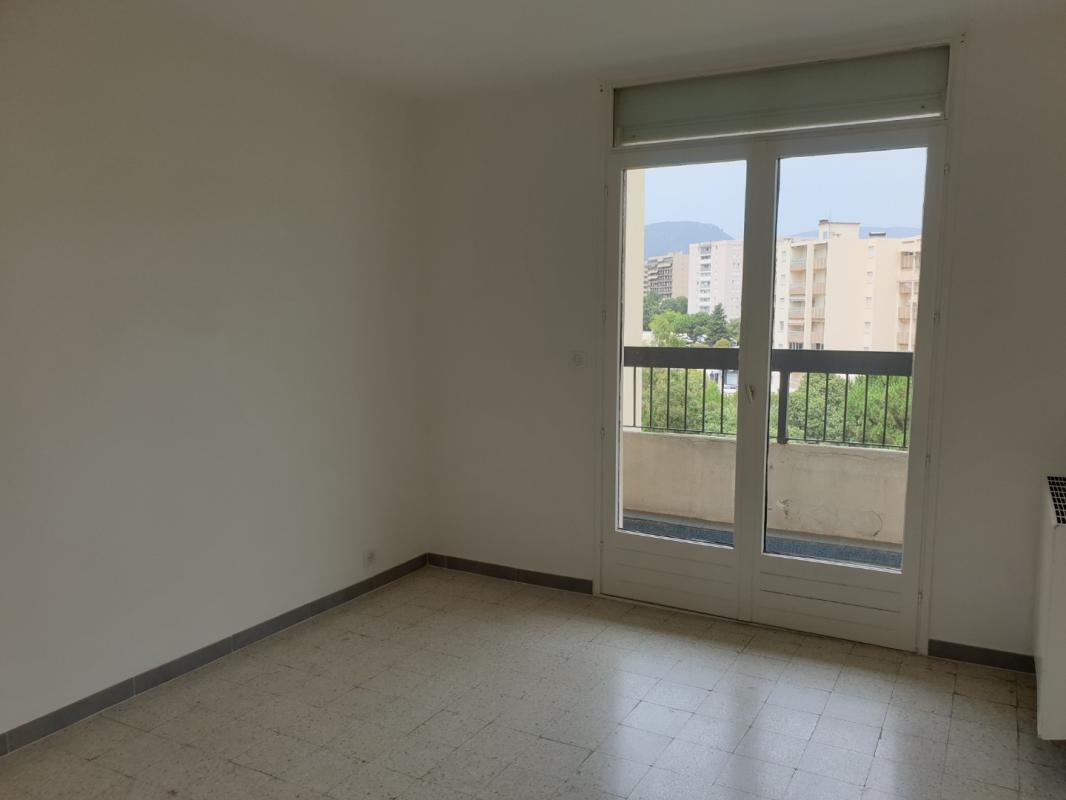 F4 RESIDENCE BEL HORIZONTE BT H AVENUE MONTHABOR AJACCIO