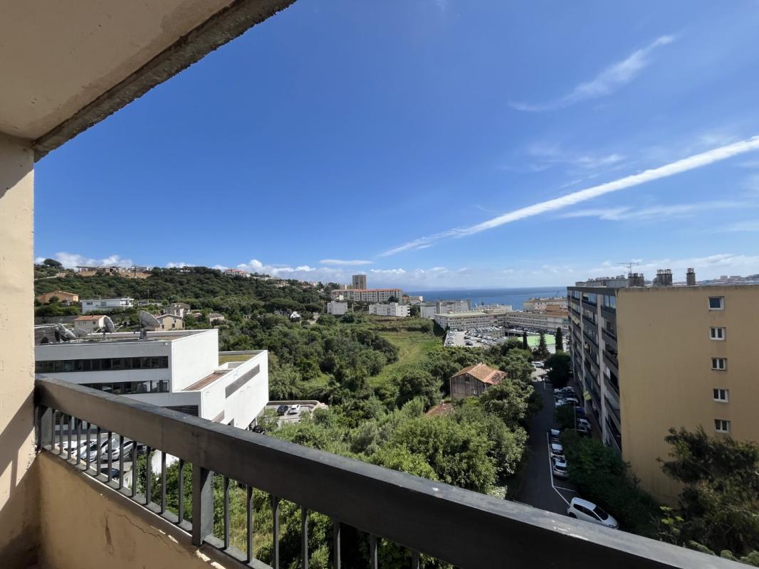F4 RESIDENCE BEL HORIZONTE BT H AVENUE MONTHABOR AJACCIO