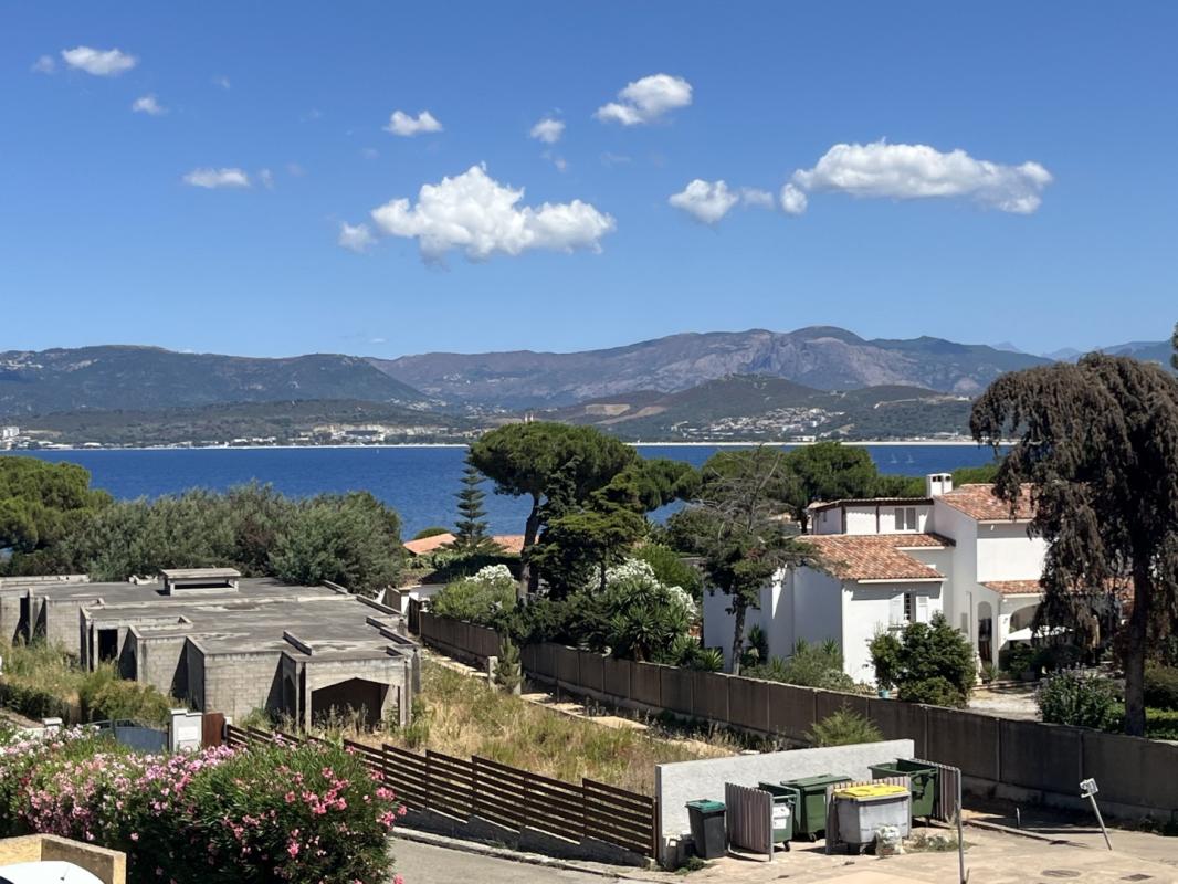 F3 RESIDENCE FRANCOIS SALINI PORTICCIO