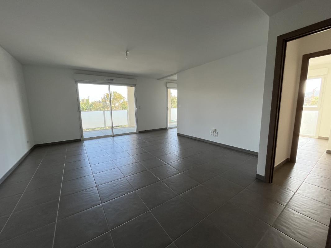 F3 RESIDENCE LA PALMERAIE BT B LA ROCADE AJACCIO