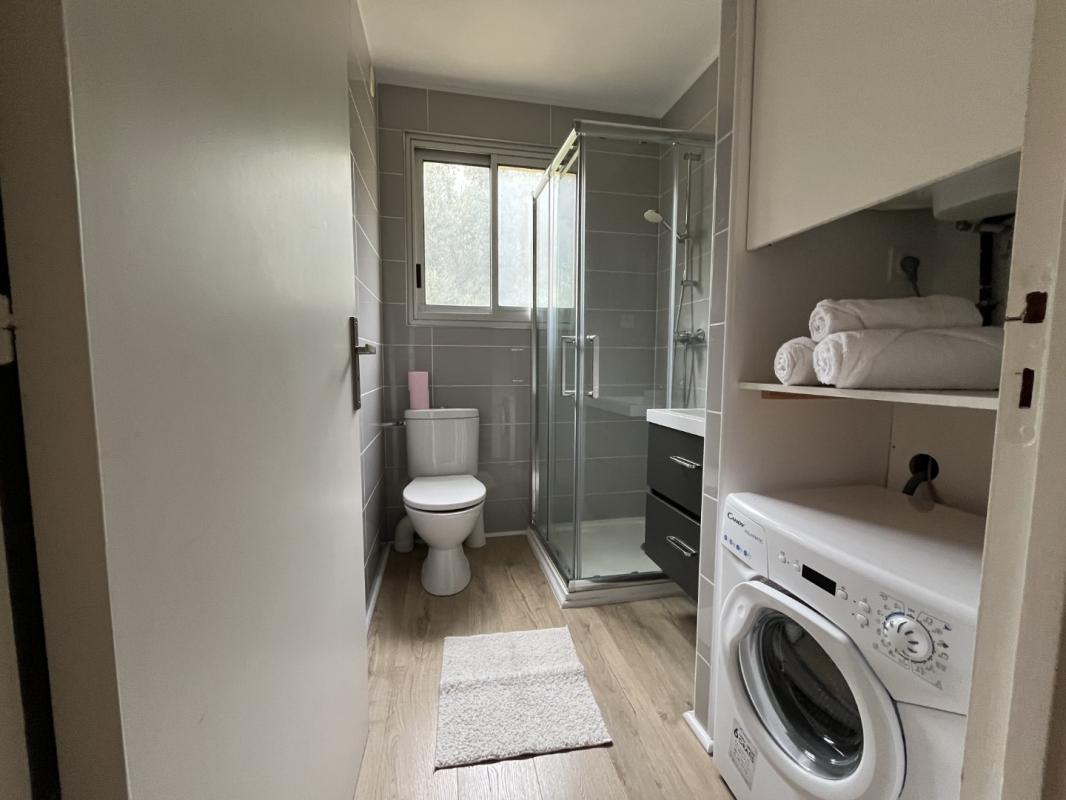 STUDIO MEUBLE LE CORALIA D SCUDO SANGUINAIRES AJACCIO