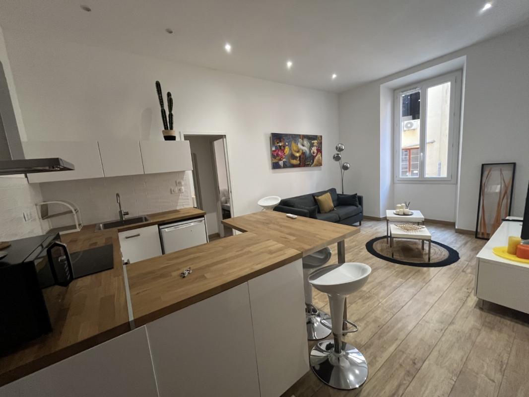 F2 MEUBLE 5 BD SAMPIERO AJACCIO