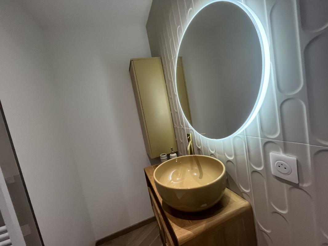 F2 MEUBLE LE STELLA 9 AVENUE BEVERINI AJACCIO