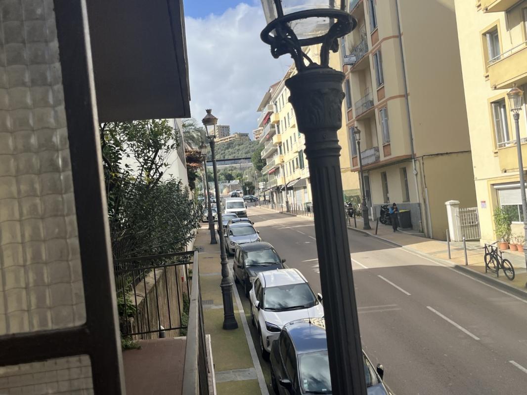 F2 MEUBLE LE STELLA 9 AVENUE BEVERINI AJACCIO