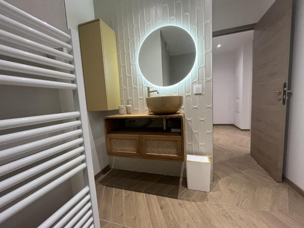 F2 MEUBLE LE STELLA 9 AVENUE BEVERINI AJACCIO