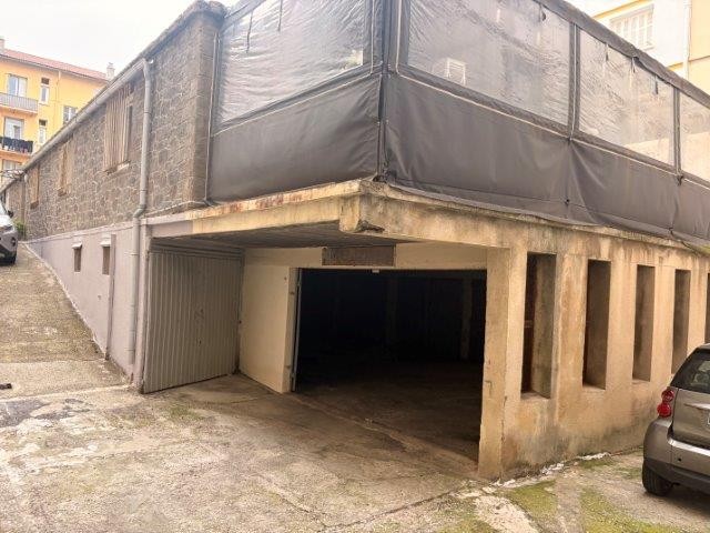 Location parking à Bastia