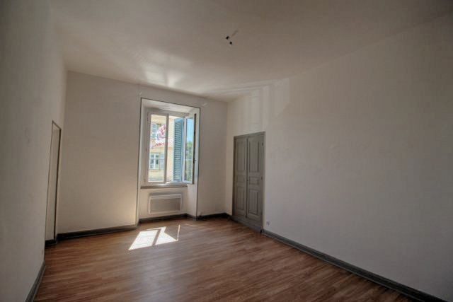 F3 1 AVENUE PASCAL PAOLI AJACCIO