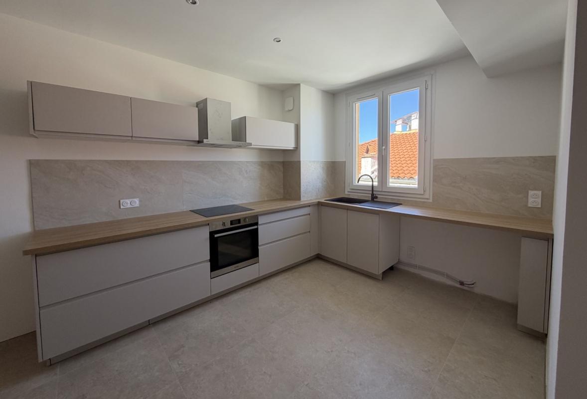 F4 2 AVENUE COLONNA D'ORNANO AJACCIO