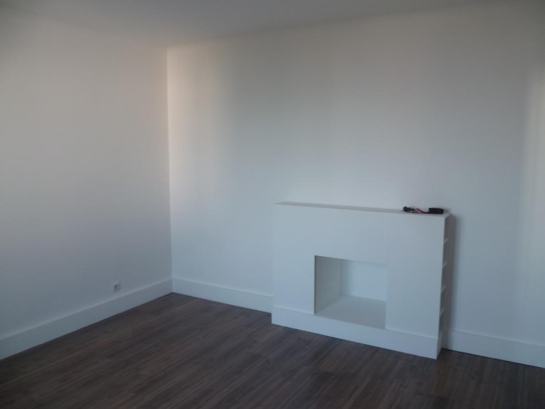 F2 RESIDENCE GIOCANTI AVENUE IMPERATRICE EUGENIE AJACCIO
