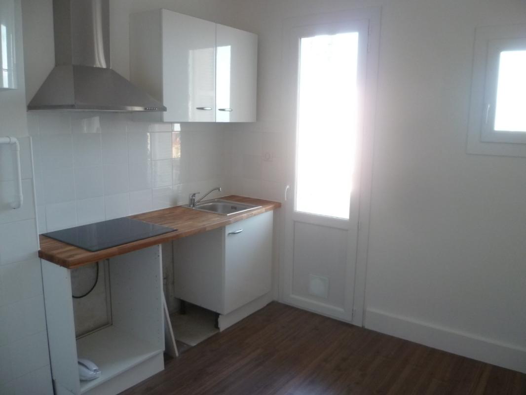 F2 RESIDENCE GIOCANTI AVENUE IMPERATRICE EUGENIE AJACCIO