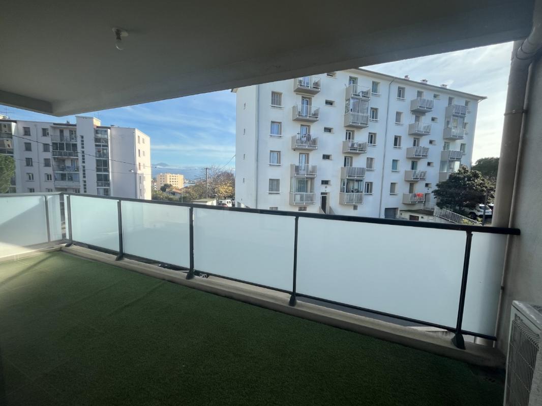 APPARTEMENT F3 LE REMBRANDT