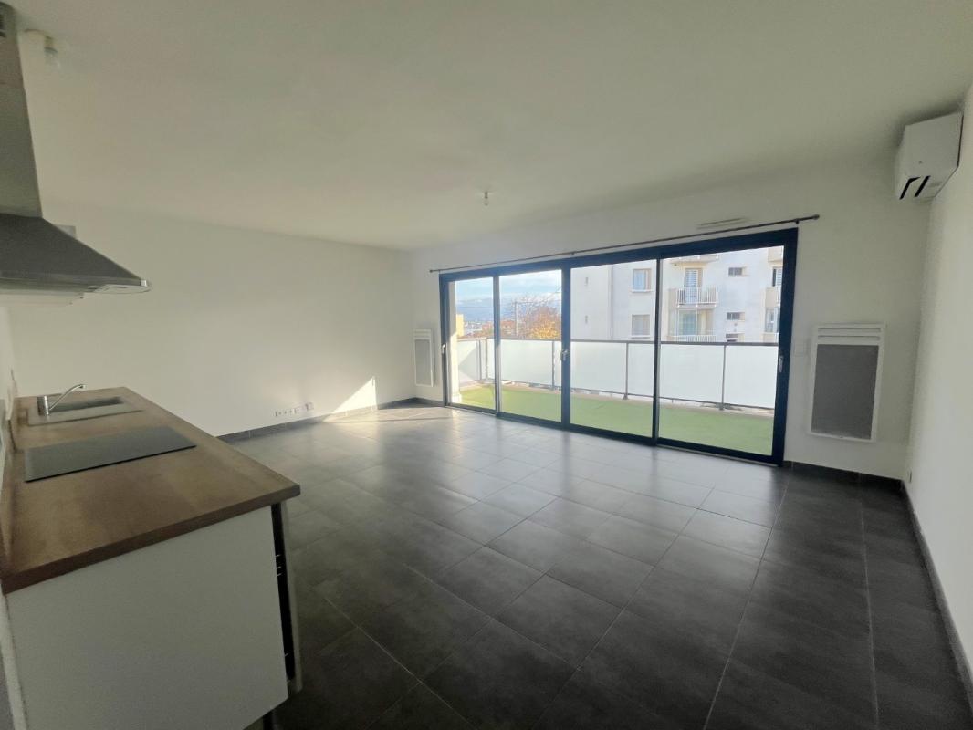 APPARTEMENT F3 LE REMBRANDT