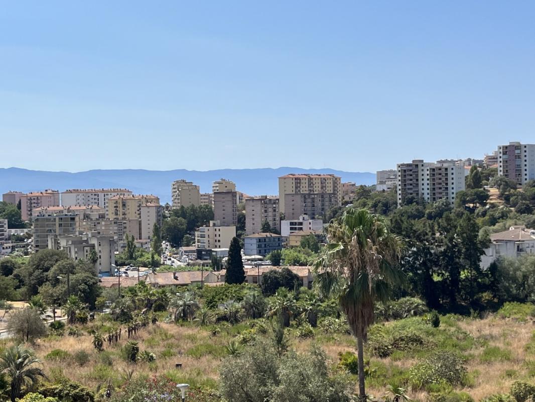 F2 RESIDENCE DU PARC AURENCIA 2 LES MILELLI AJACCIO