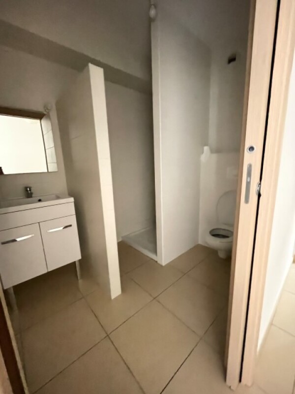 APPARTEMENT de 3 pièces à CERVIONE