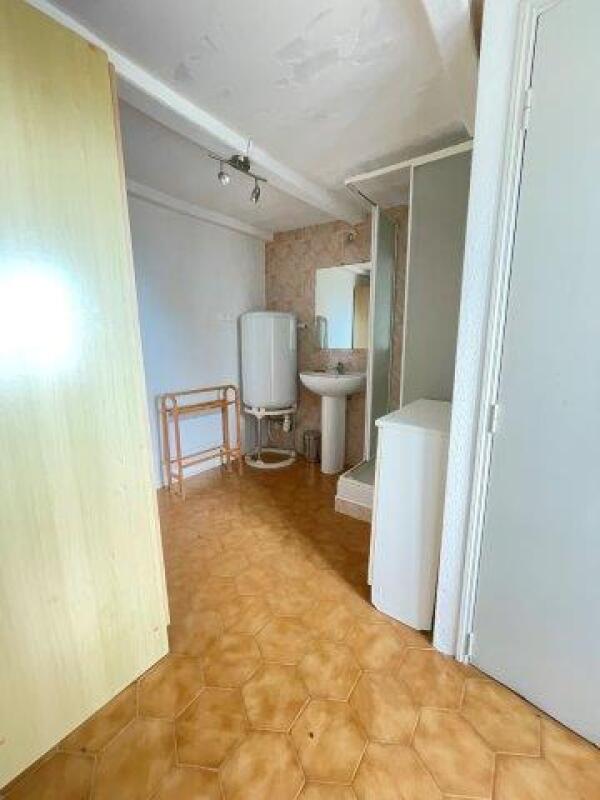 APPARTEMENT de 3 pièces à CERVIONE