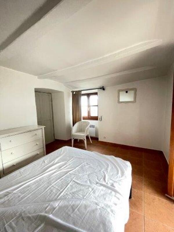 APPARTEMENT de 3 pièces à CERVIONE