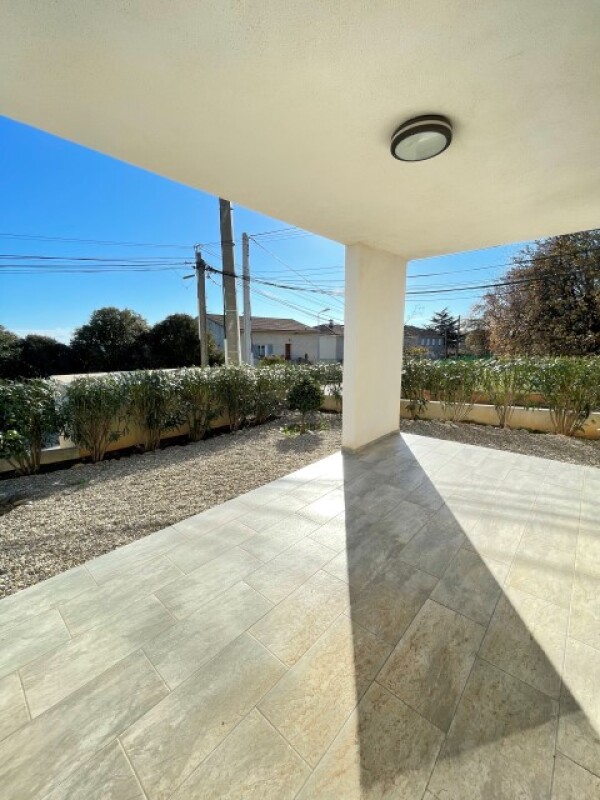 APPARTEMENT de 2 pièces à SANTA LUCIA DI MORIANI