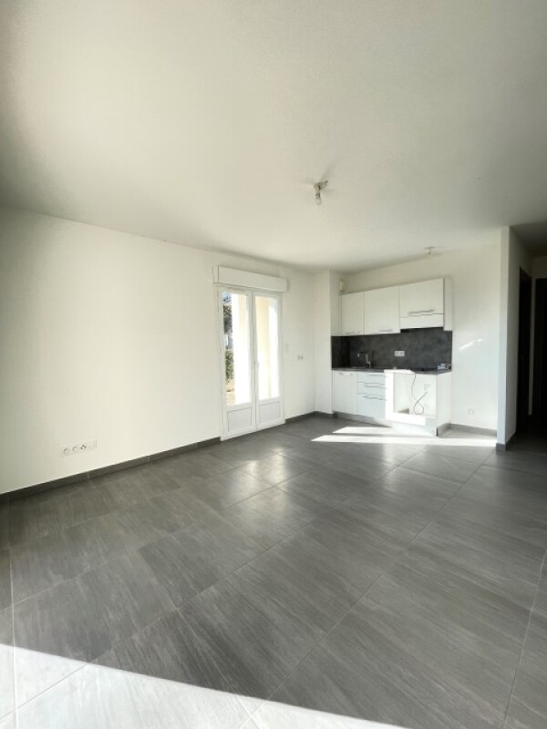APPARTEMENT de 2 pièces à SANTA LUCIA DI MORIANI